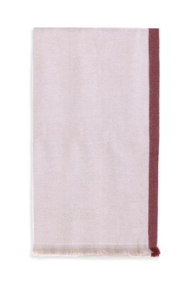 luxurious-cashmere-scarf-with-frayed-edges