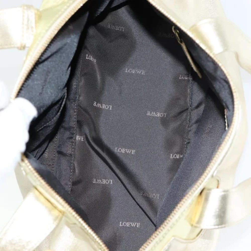 Loewe Pre-owned Leather handbags Yellow Dames