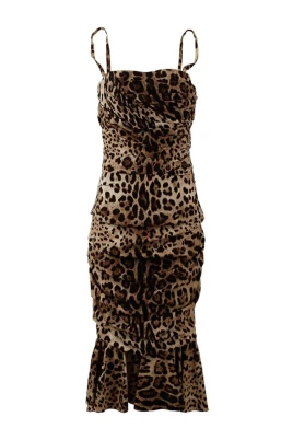 Klänning med leopardmönster och rynkningar