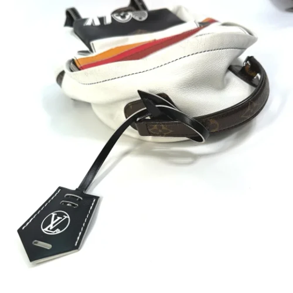 Louis Vuitton Vintage Pre-owned Leather shoulder-bags White Dames