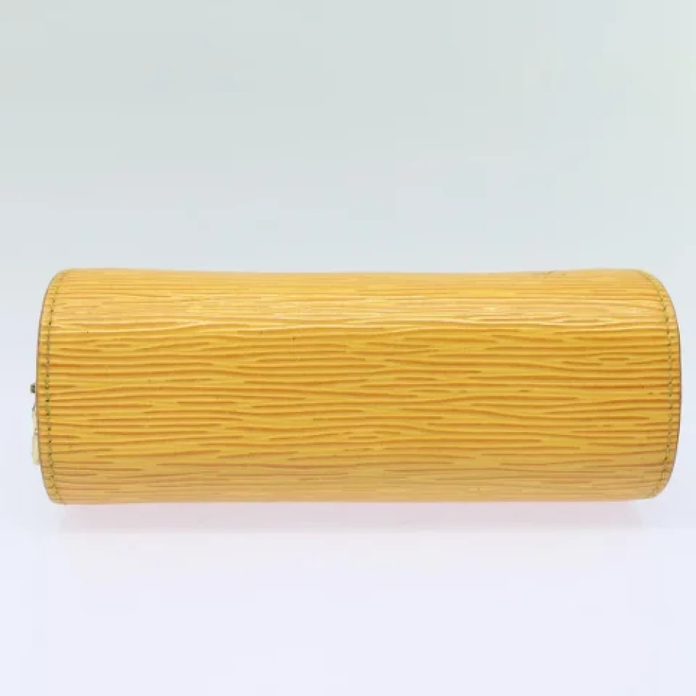Louis Vuitton Vintage Pre-owned Leather pouches Yellow Dames
