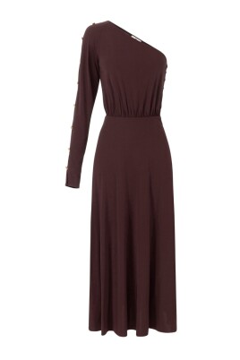 robe-bordeaux-avec-ourlet-evase-et-details-de-boutons