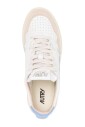 sneakers-blanches-pour-femmes