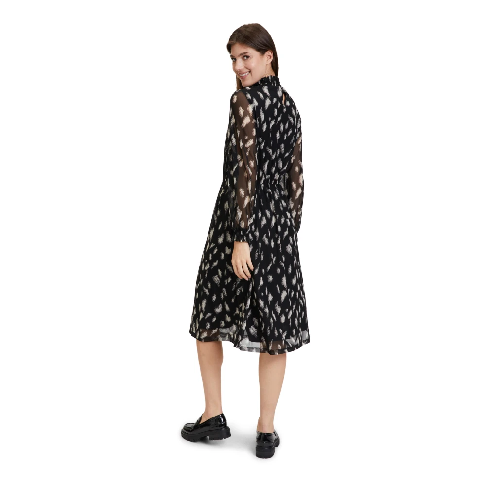 Betty & Co Chic Midi Dress with Stand-up Collar Multicolor Dames