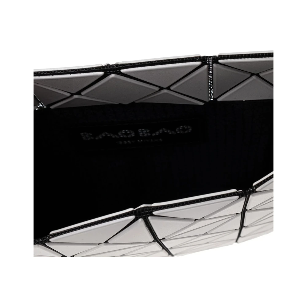 Issey Miyake Grijze Schoudertas met Magnetische Sluiting White Dames