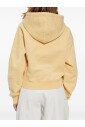 pull-jaune-pour-un-look-elegant