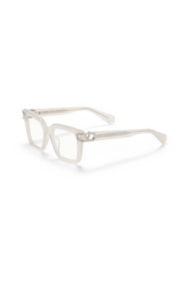 chic-v-style-fashion-accessory