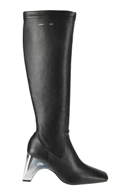 metal-bridge-stretch-boots