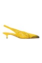 zapatos-amarillos-de-cuero-cubisto-banana