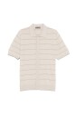 beige-gebreide-trui-met-knoopsluiting