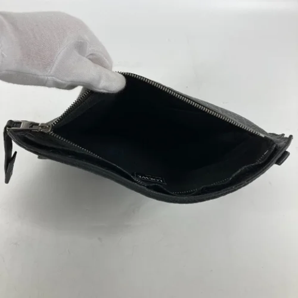 Loewe Pre-owned Leather clutches Black Heren