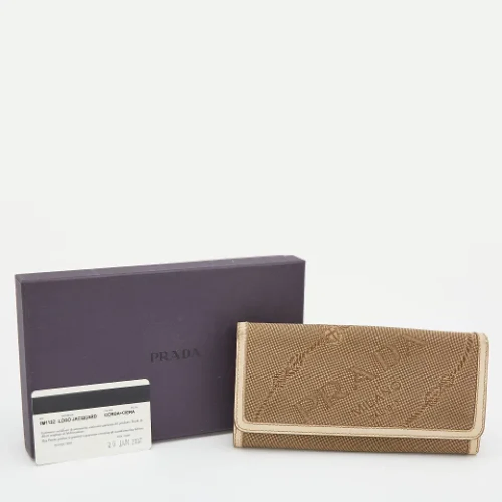 Prada Vintage Pre-owned Canvas wallets Beige Dames