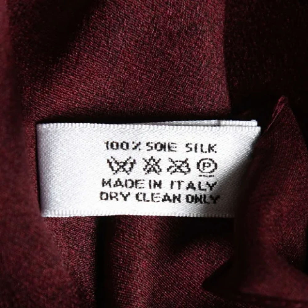 Dior Vintage Pre-owned Silk scarves Red Dames