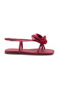 firkantet-aben-sandal-rode-roser