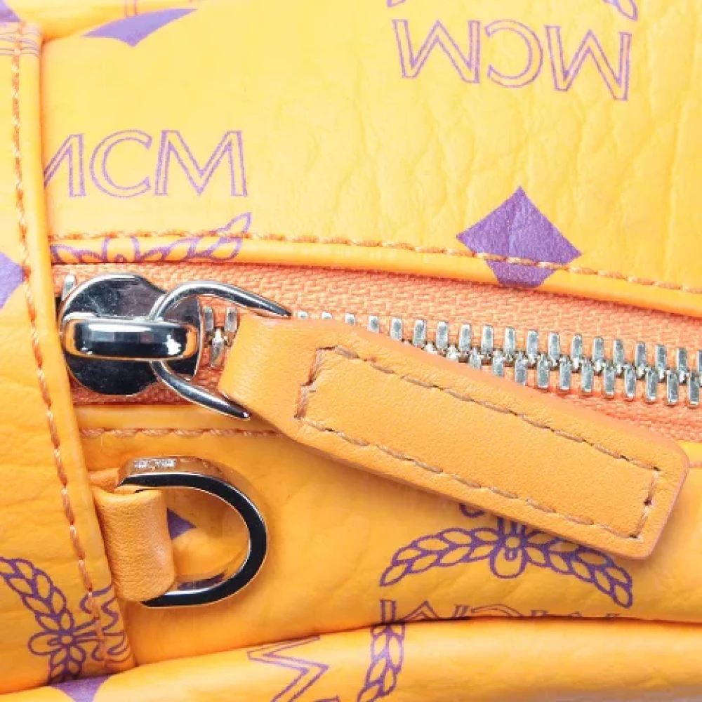MCM Pre-owned Canvas backpacks Orange Dames