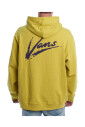 sweat-a-capuche-au-design-audacieux
