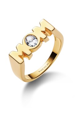 mom-royal-ring