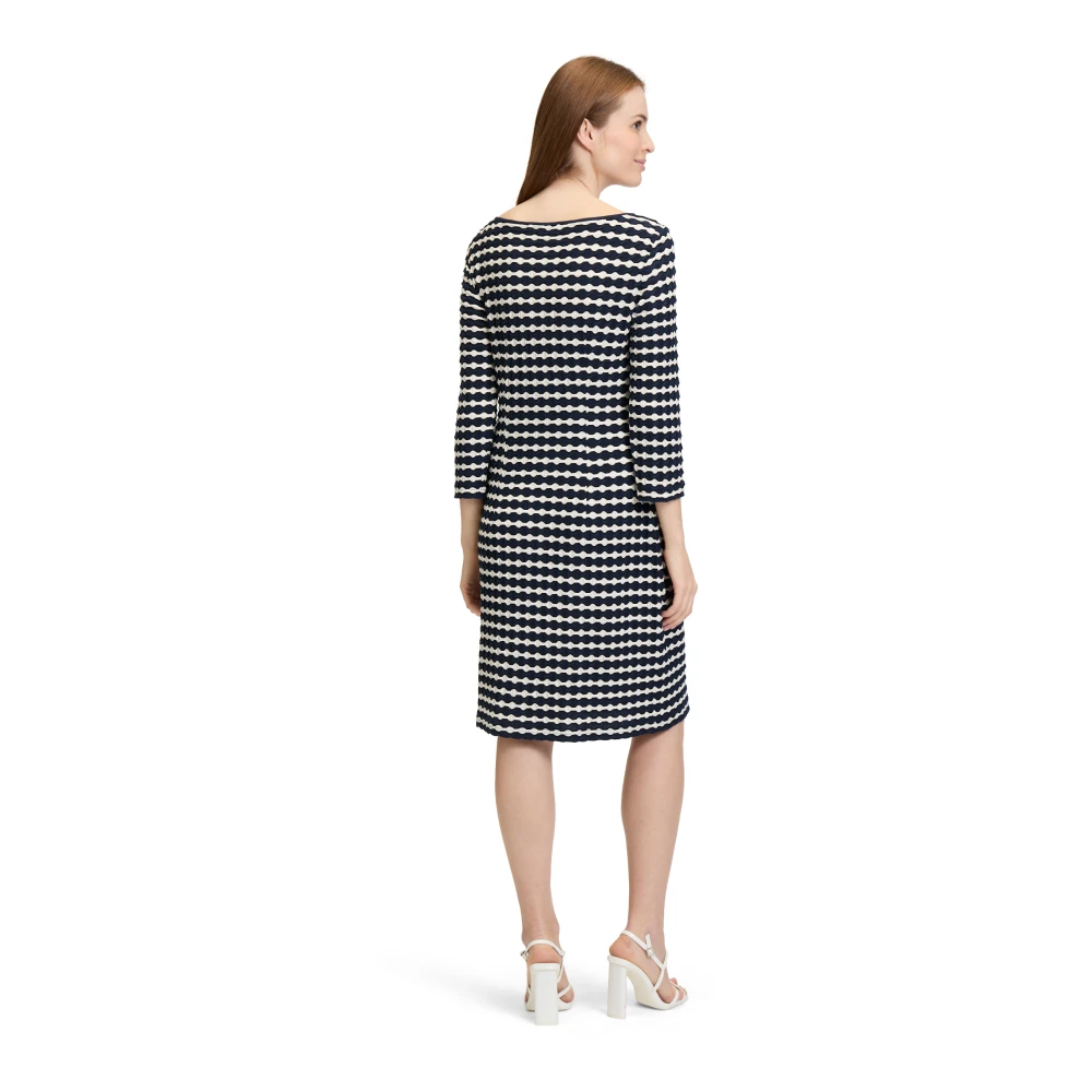 Betty Barclay Elegante jurk met 3 4 mouwen en patroon Blue Dames