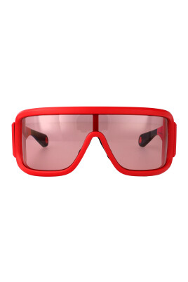 snowseeker-sunglasses-for-winter-adventures