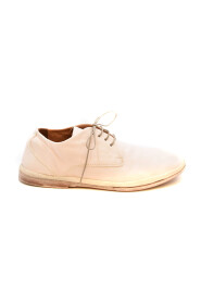 Schnüre Schuhe