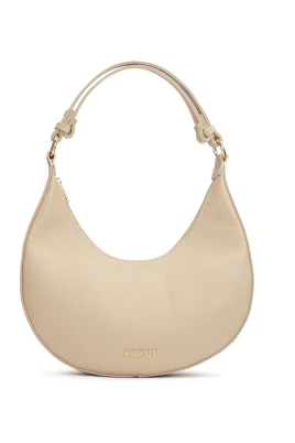 Beige läderväska med en unik form