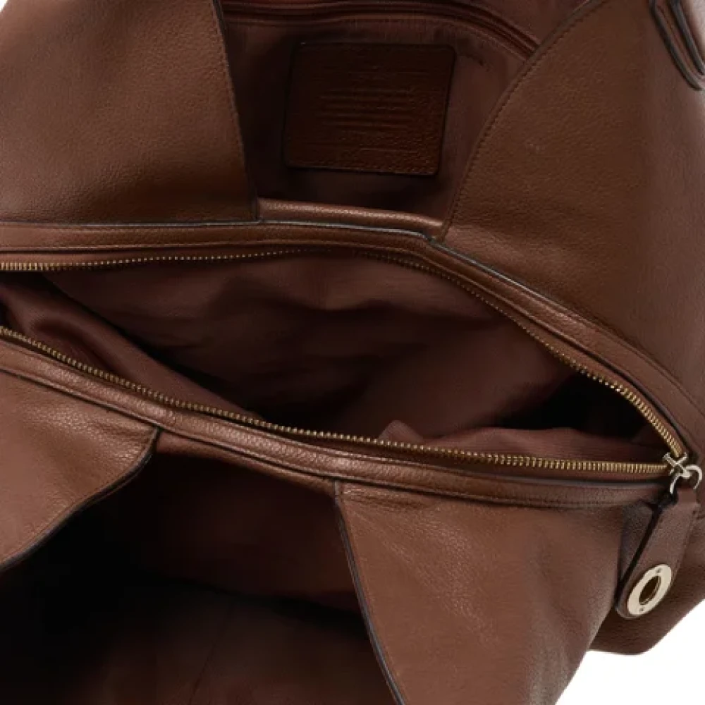Coach Pre-owned Leather handbags Brown Dames