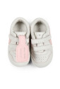 sneakers-en-cuir-ivoire-avec-fleche-rose