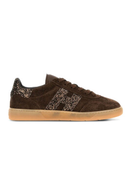 brown-sneakers-with-glitter-detail