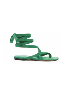 smaragd-snorad-platta-sandaler