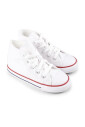 witte-canvas-sneakers-met-chuck-taylor-patch