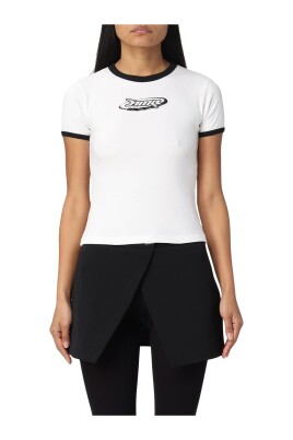 black-ribbed-t-shirt