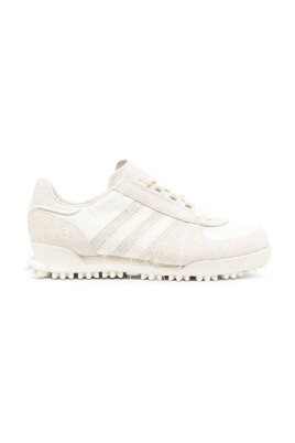 beige-low-top-sneakers