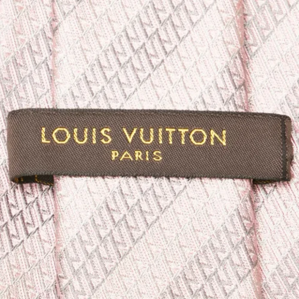 Louis Vuitton Vintage Pre-owned Silk home-office Pink Heren