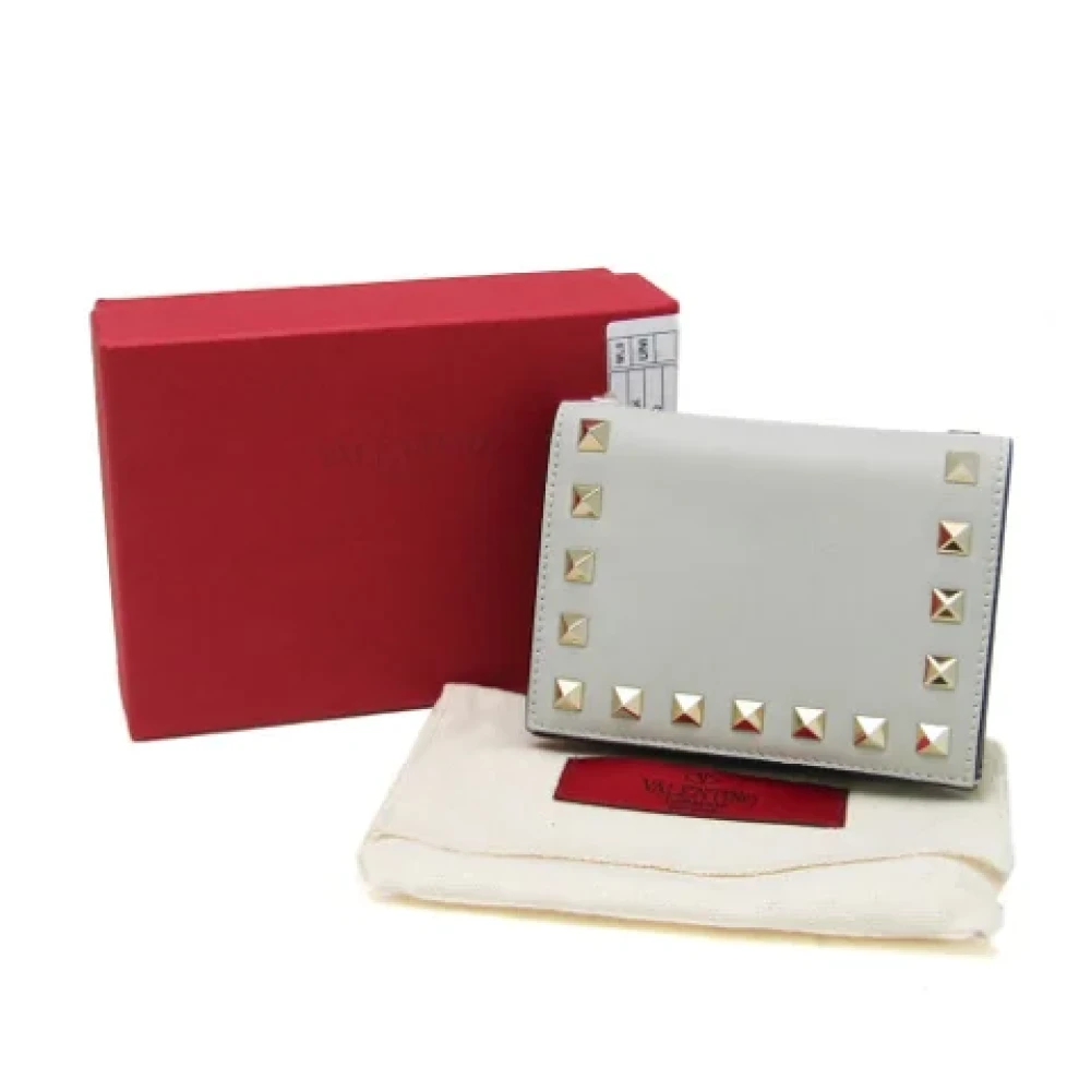 Valentino Vintage Pre-owned Leather wallets Gray Dames