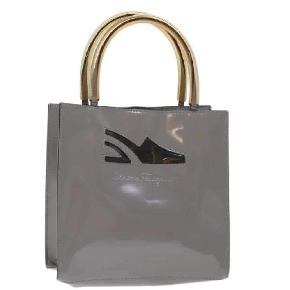 Salvatore Ferragamo Pre-owned Leather handbags Gray Dames