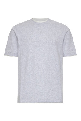t-shirts-et-polos-a-effet-superpose