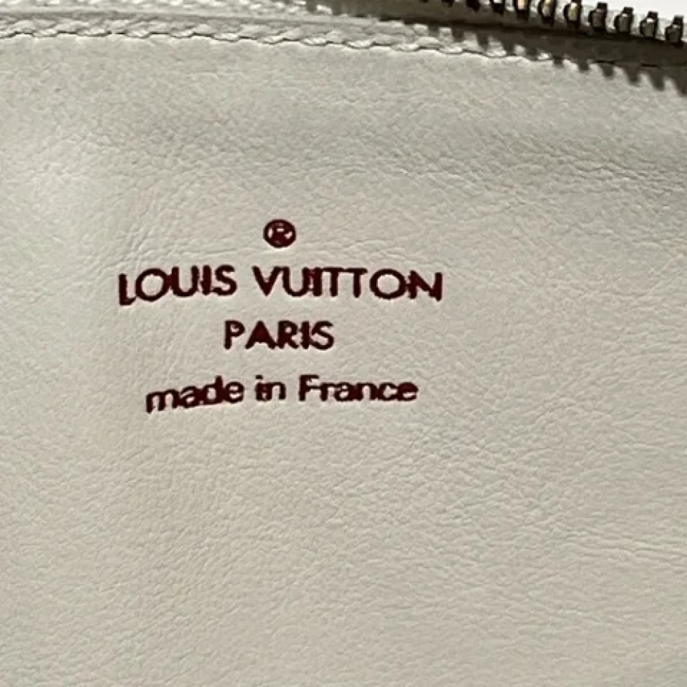 Louis Vuitton Vintage Pre-owned Leather pouches White Dames