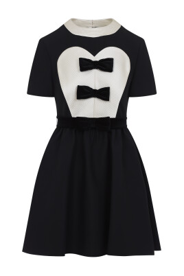 elegant-svart-klanning-lyxig-blandning