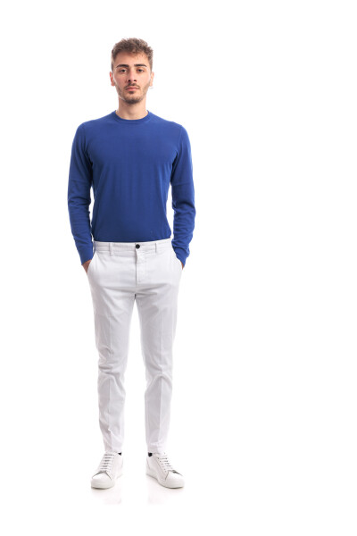 Chinos