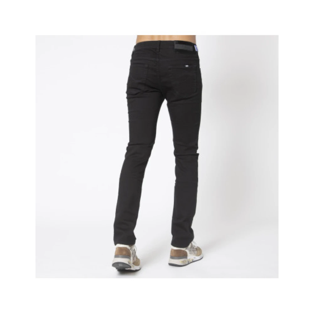 Jacob Cohën Zwarte Jeans Model Nick Slim Fit Knoopsluiting Black Heren