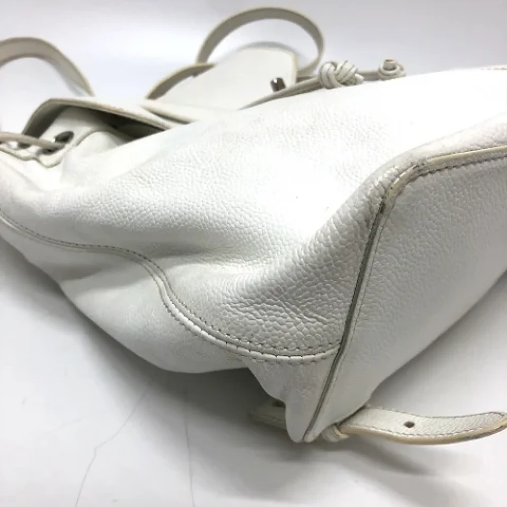 Chanel Vintage Pre-owned Leather backpacks White Dames