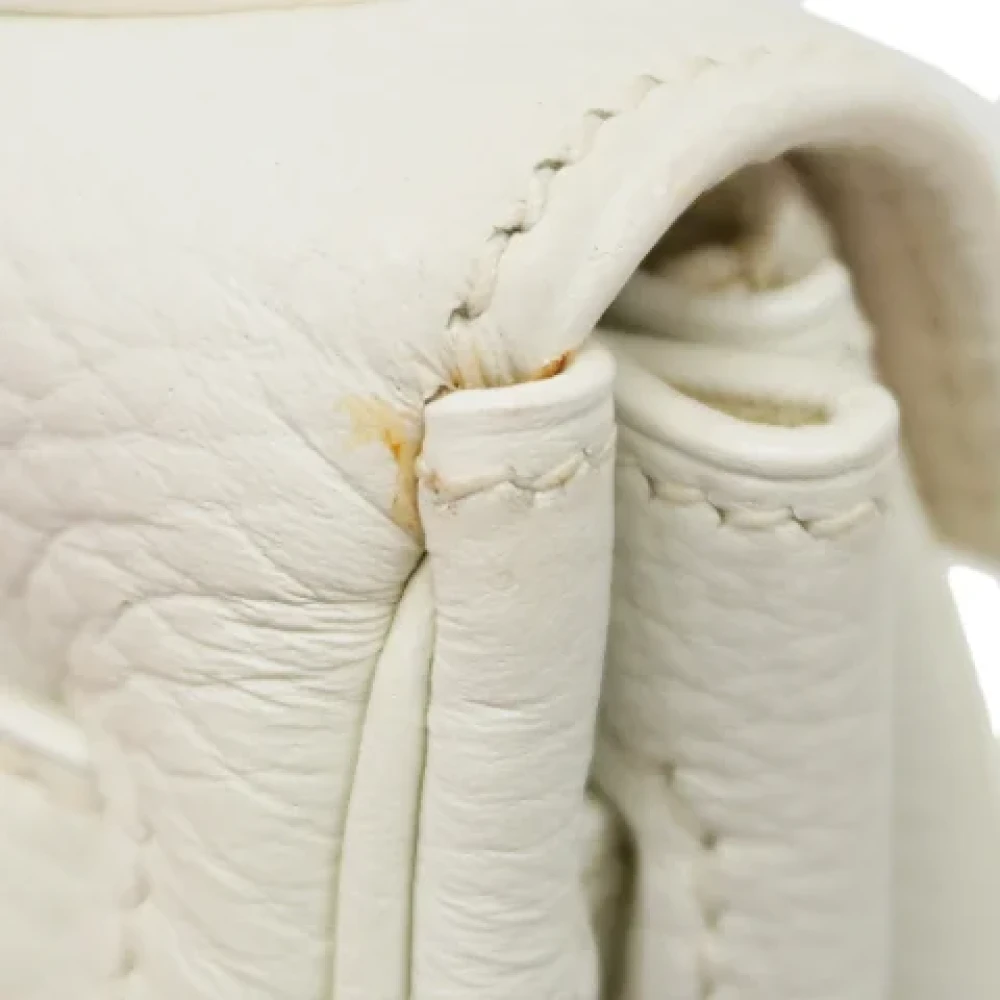 Hermès Vintage Pre-owned Leather handbags White Dames
