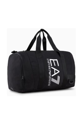 black-travel-gym-bag-with-pockets