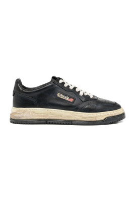 sneaker-maison-mihara-a-lacets-noirs