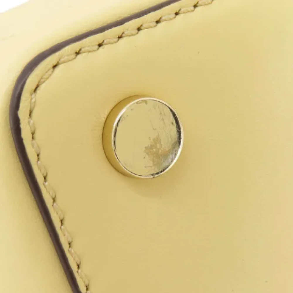 Michael Kors Pre-owned Leather shoulder-bags Yellow Dames