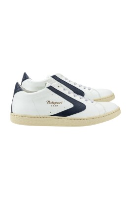 blue-leather-sneakers-boomerang-sole