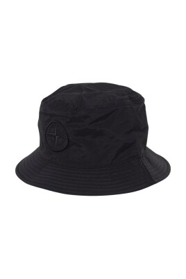 svart-bucket-hat-for-man
