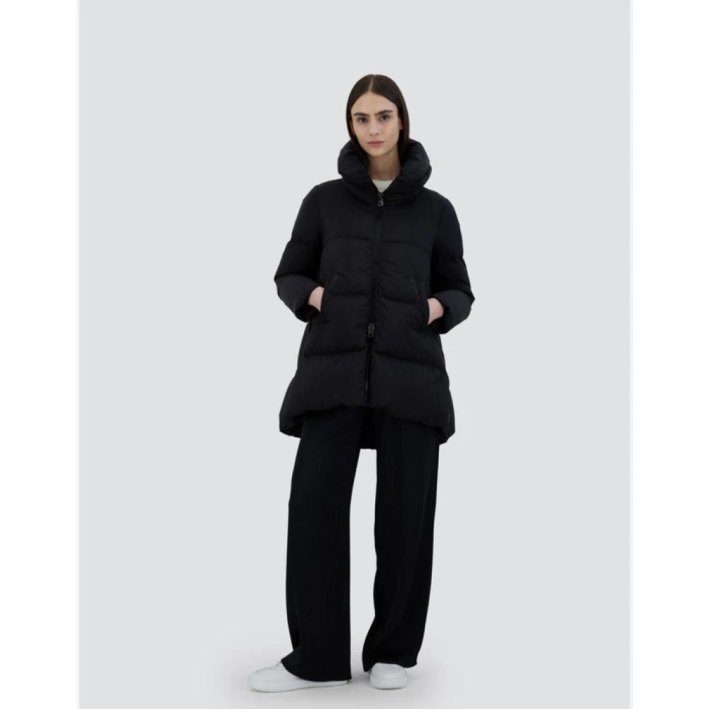 Herno Lange Donsjas Black Dames