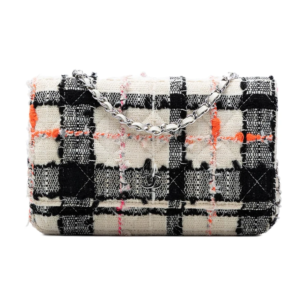 Chanel Vintage Women's Pre-Owned Shoulder Bag