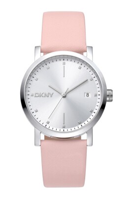 elegant-womens-leather-strap-watch